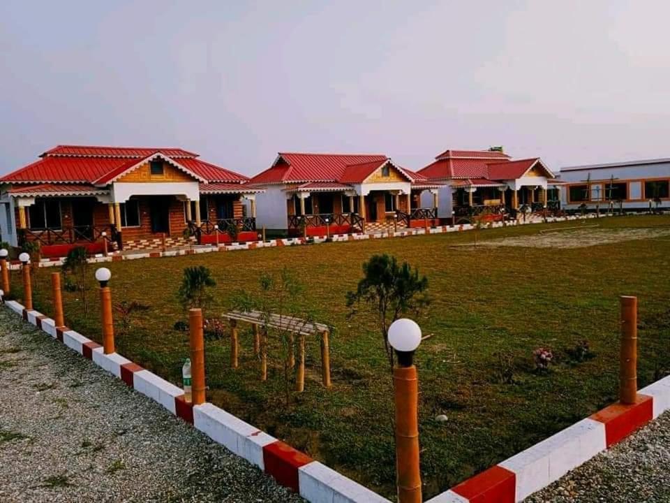 Dooars Reina Resort Lataguri Esterno foto